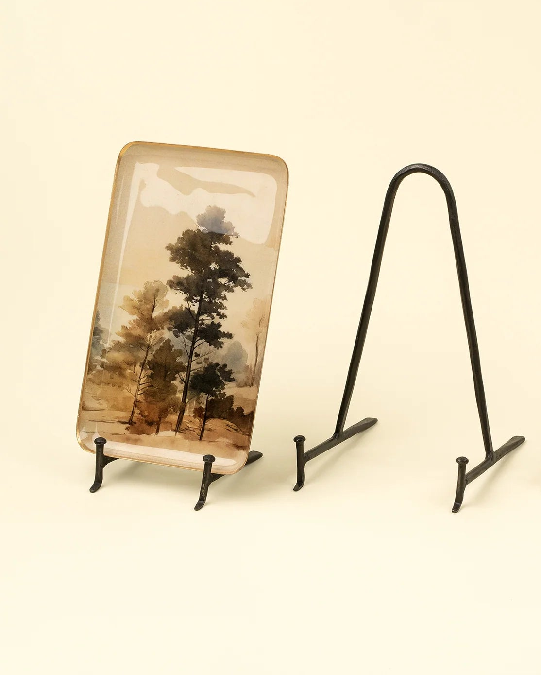 Arc Display Stand - Black