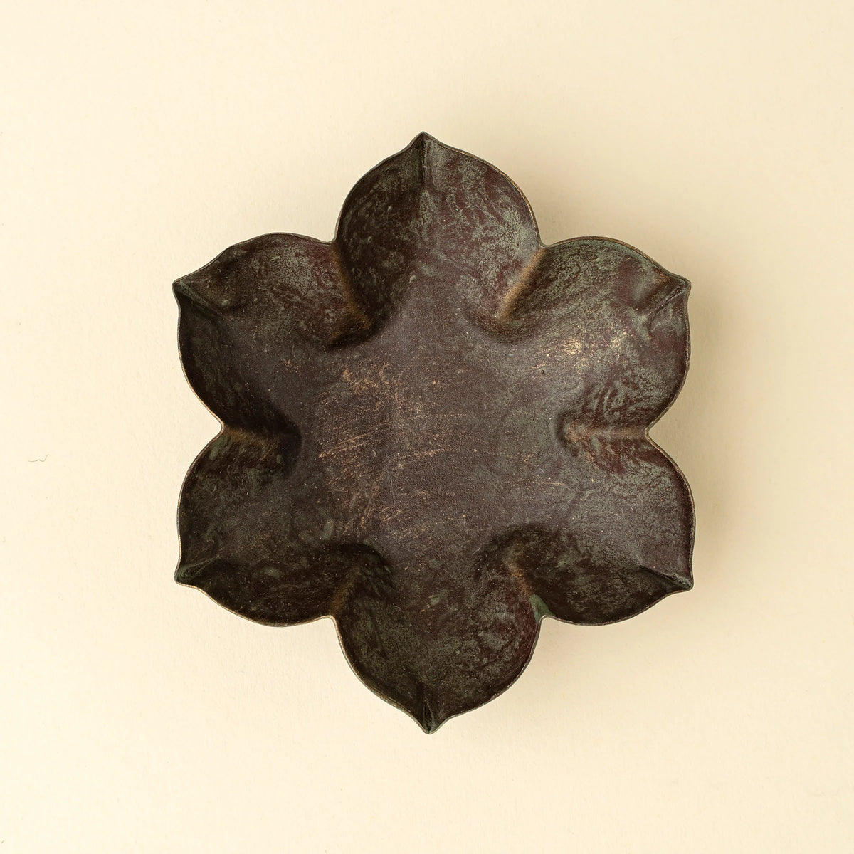 Florentine Catchall Dish - Petal