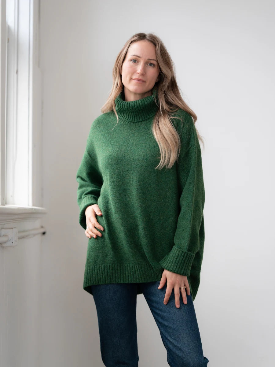 Dog Walker Chunky Cowl Sweater - One size