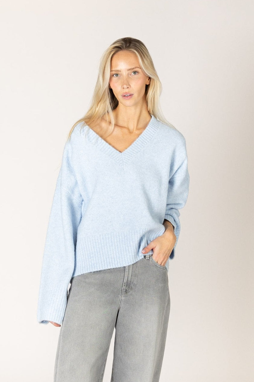 Etta V-Neck Sweater - Breeze