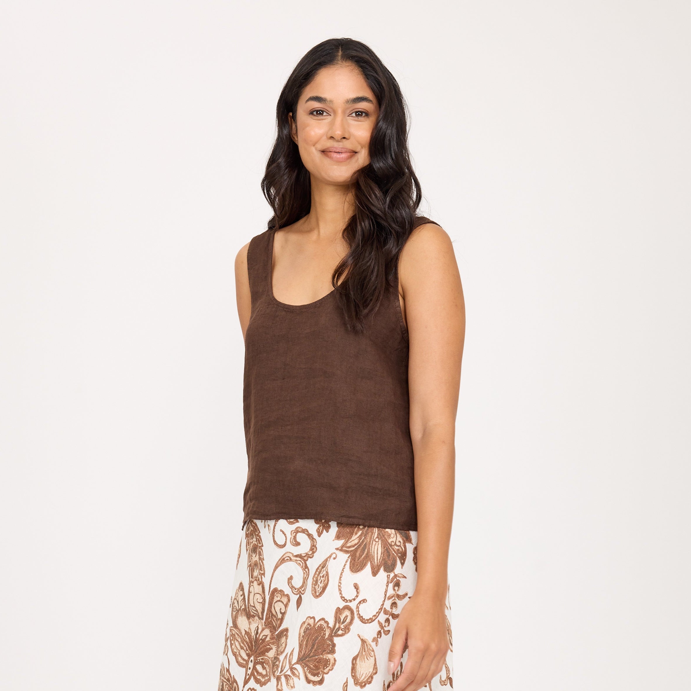 Linen Scoop Tank - Coffee