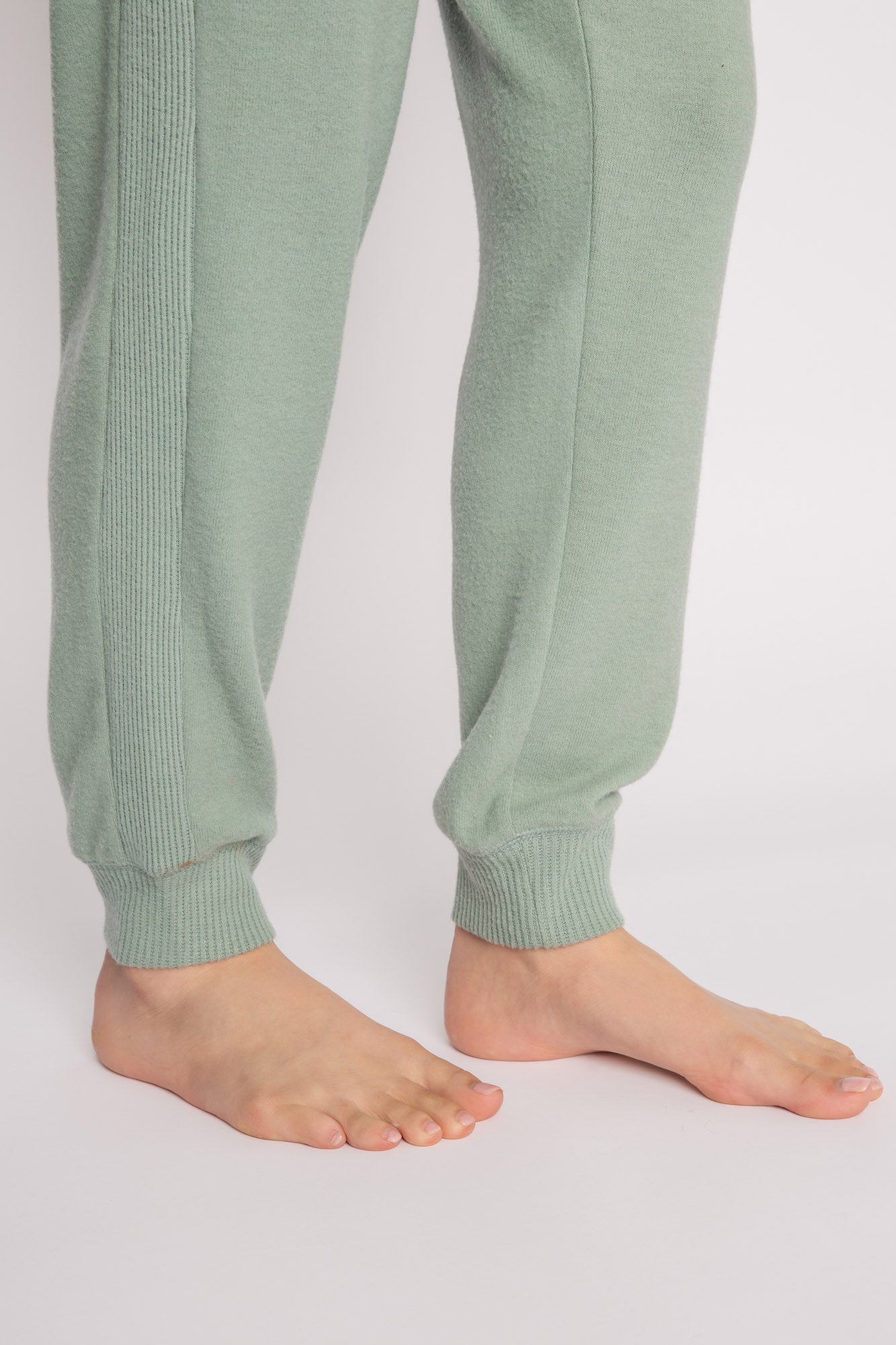 Peachy Loungewear - Alpine Frost