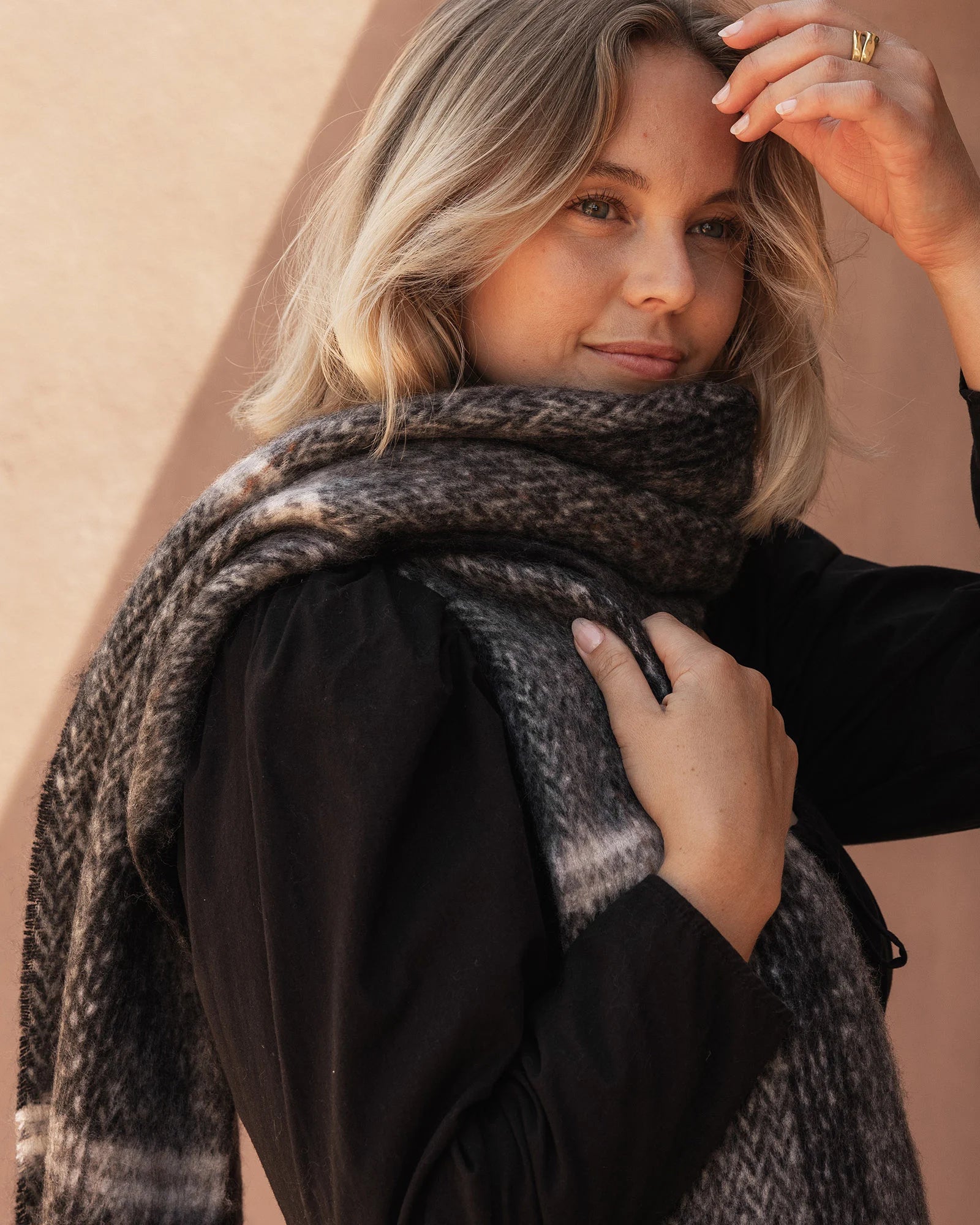 Bristol Scarf - Charcoal