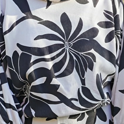 Yara Jacket-Heavyweight Floral Linen in Cream