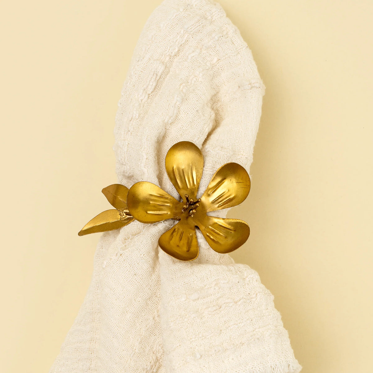 Brass Flora Napkin Ring