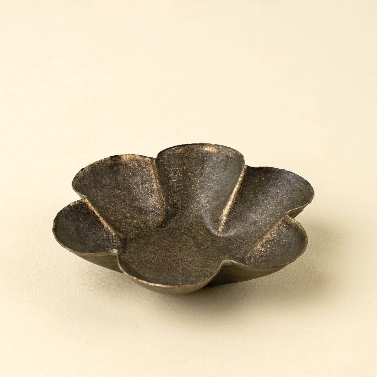 Florentine Catchall Dish - Daisy