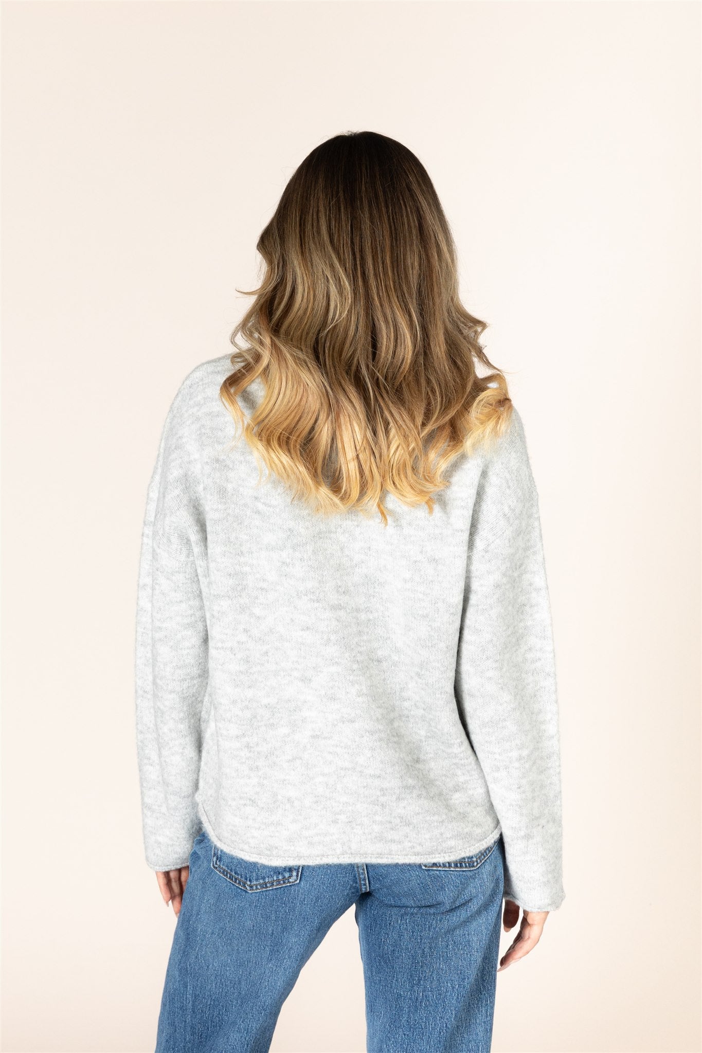 Aiden Daisy Sweater - Sterling White