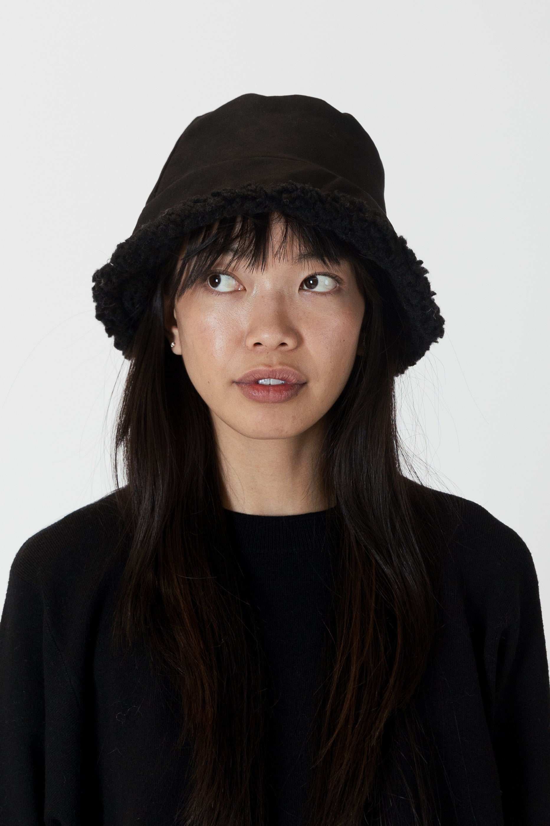 Sherpa Suede Reversible Bucket Hat