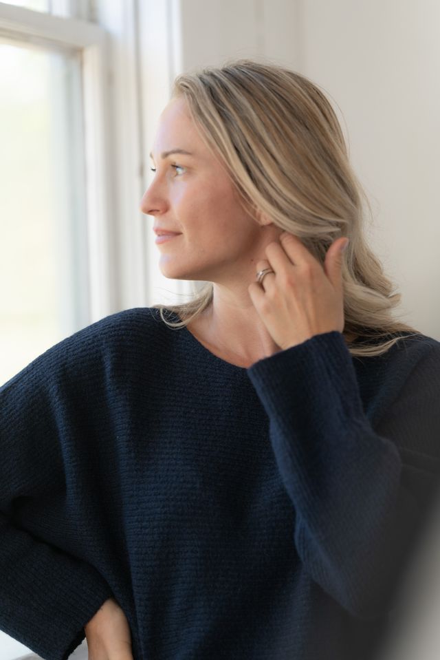 Eezee Dolman Crew Neck Sweater - One Size