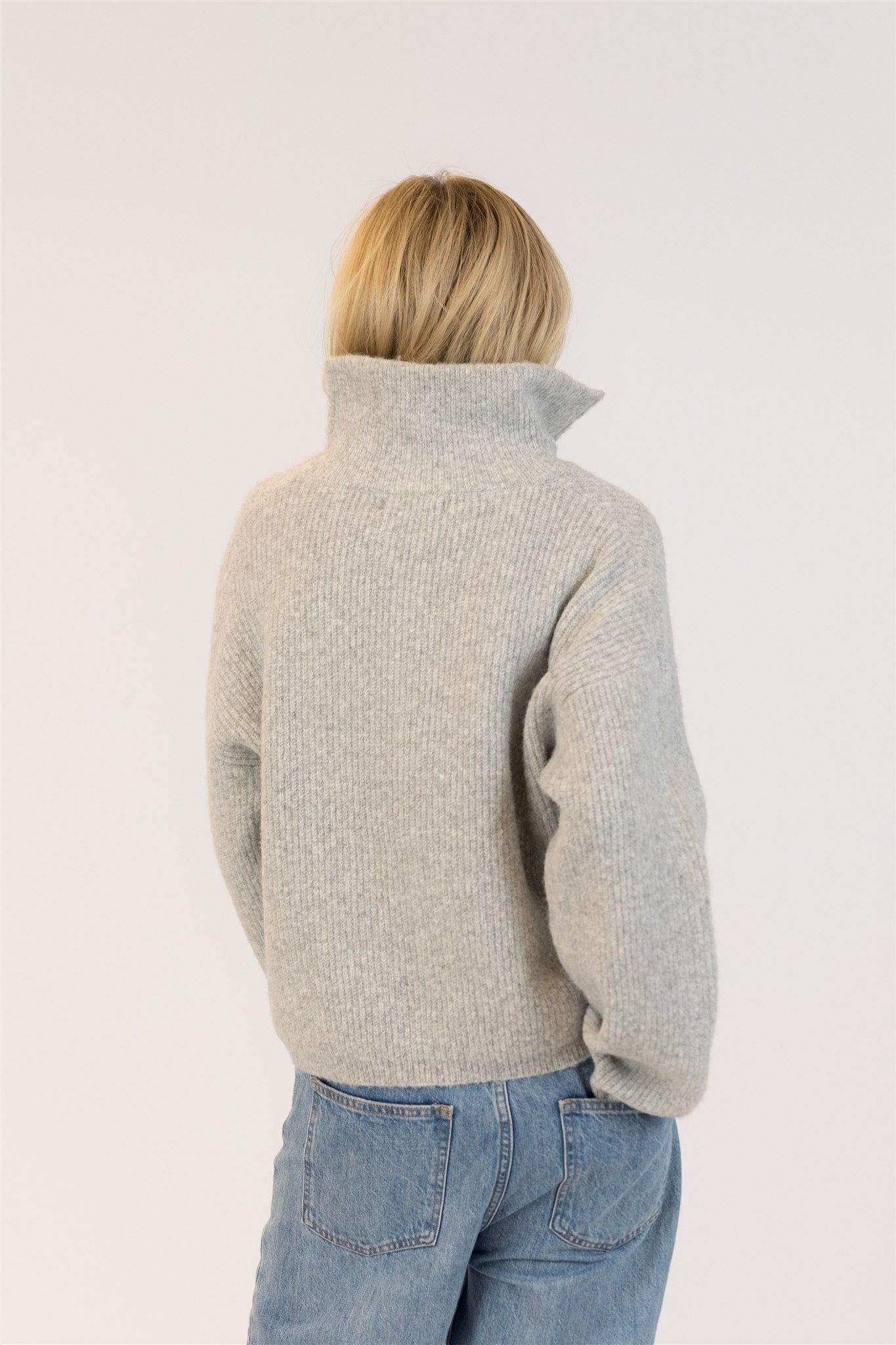 Eva Eco Mockneck Pullover