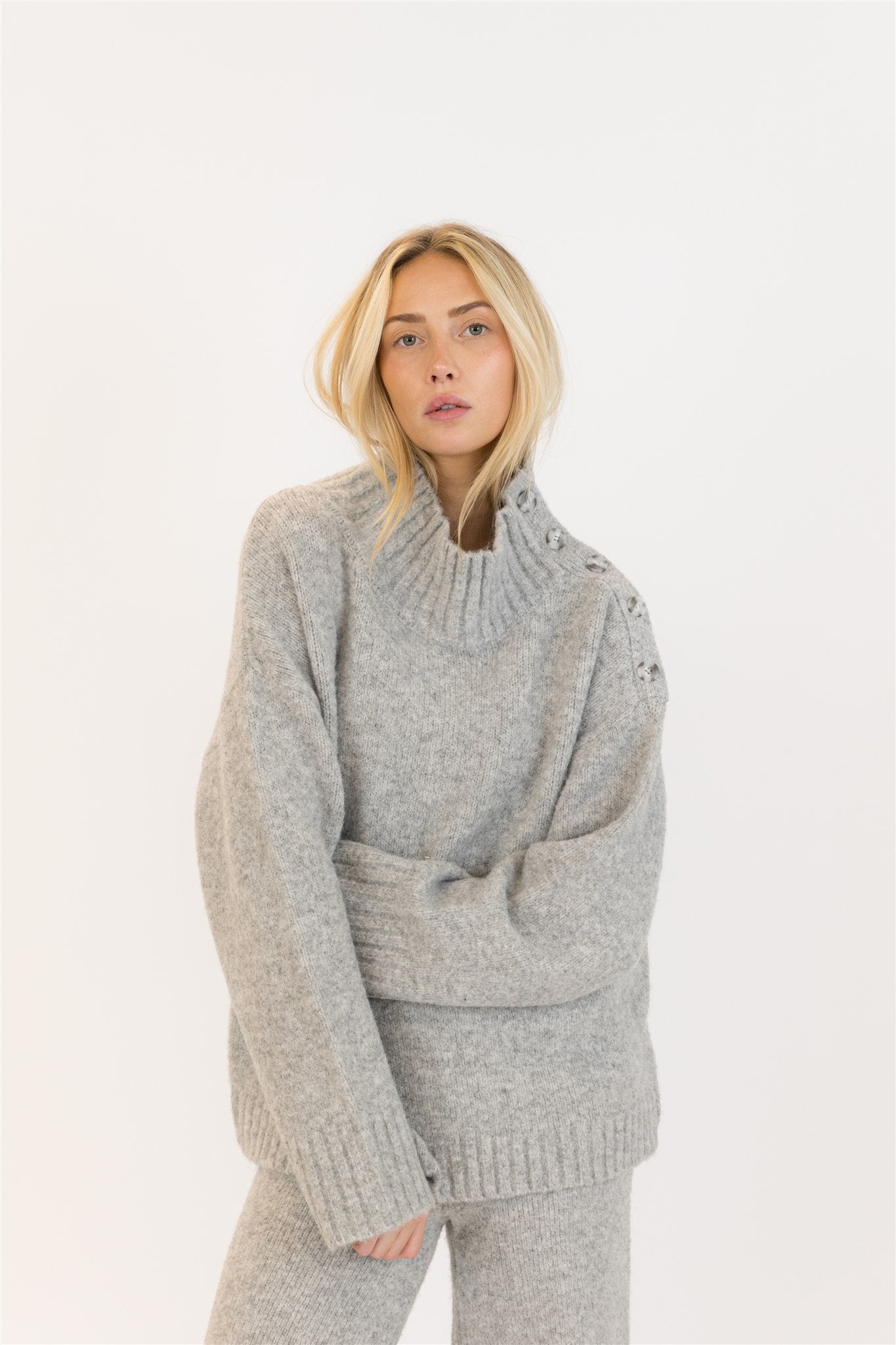 Gant Eco Mockneck with Buttons - Heather Grey