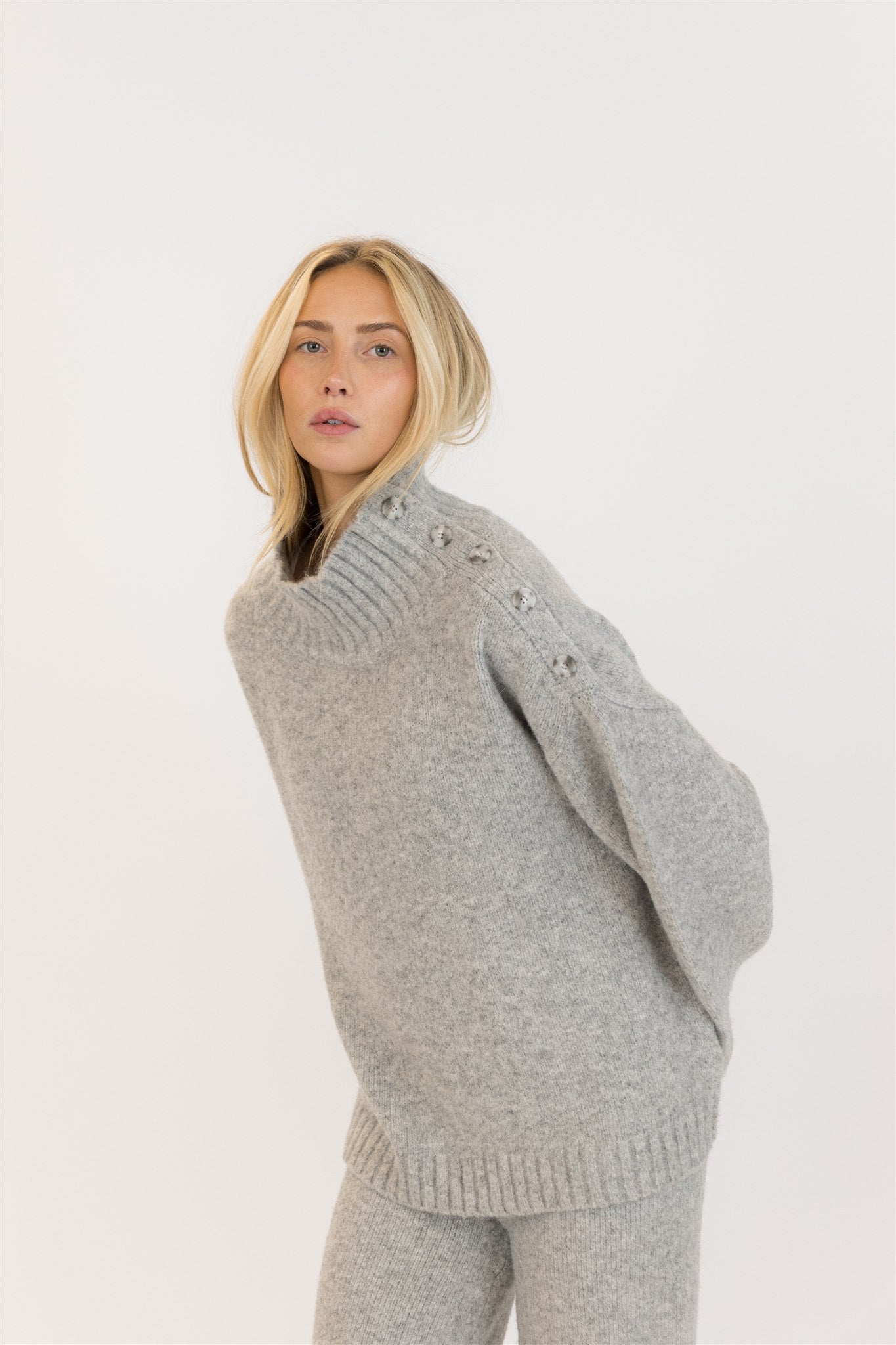 Gant Eco Mockneck with Buttons - Heather Grey