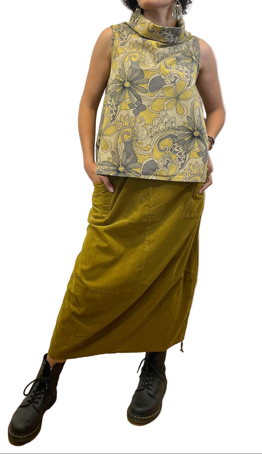 Shelby Skirt in Corduroy