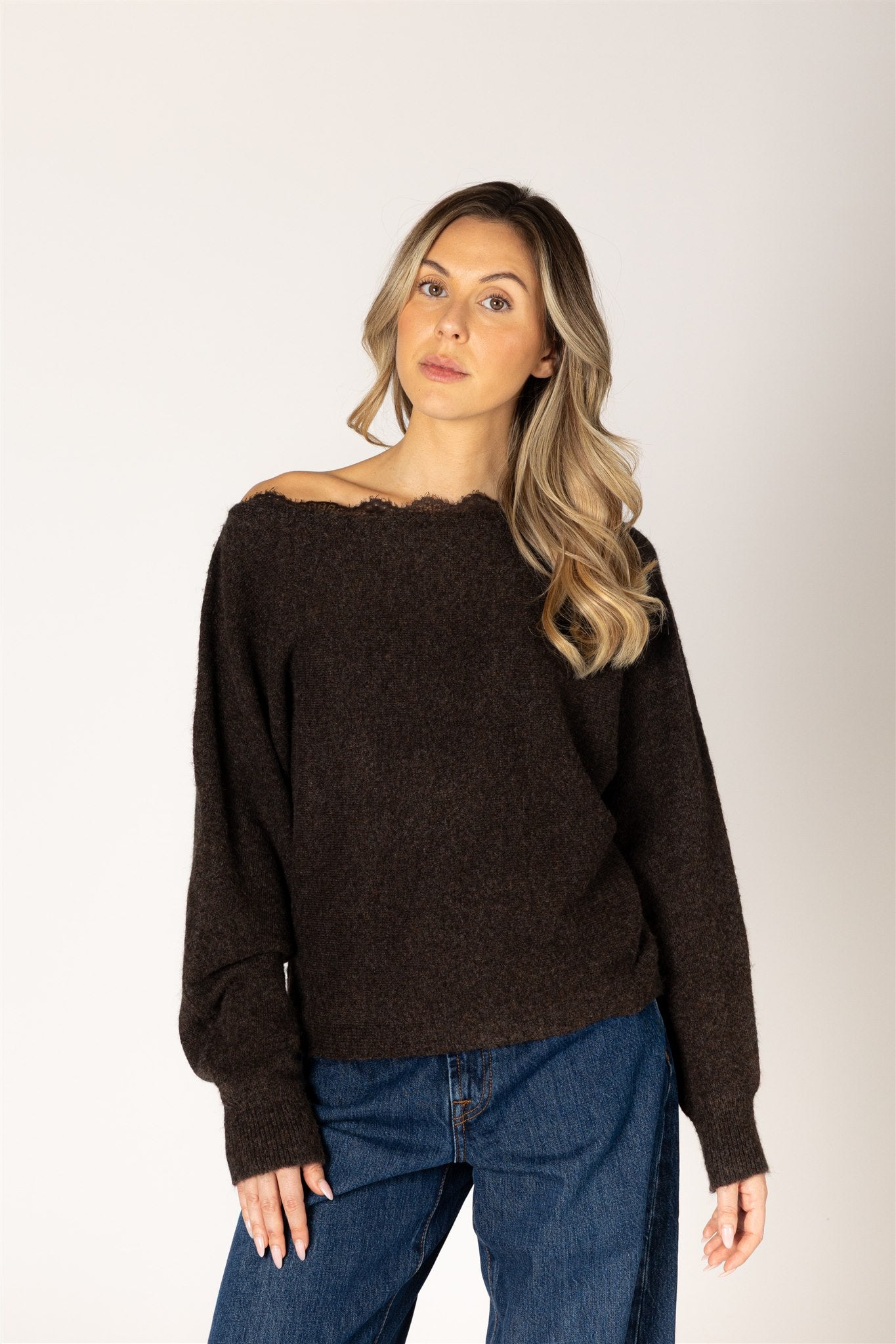 Nobulace Sweater - Walnut