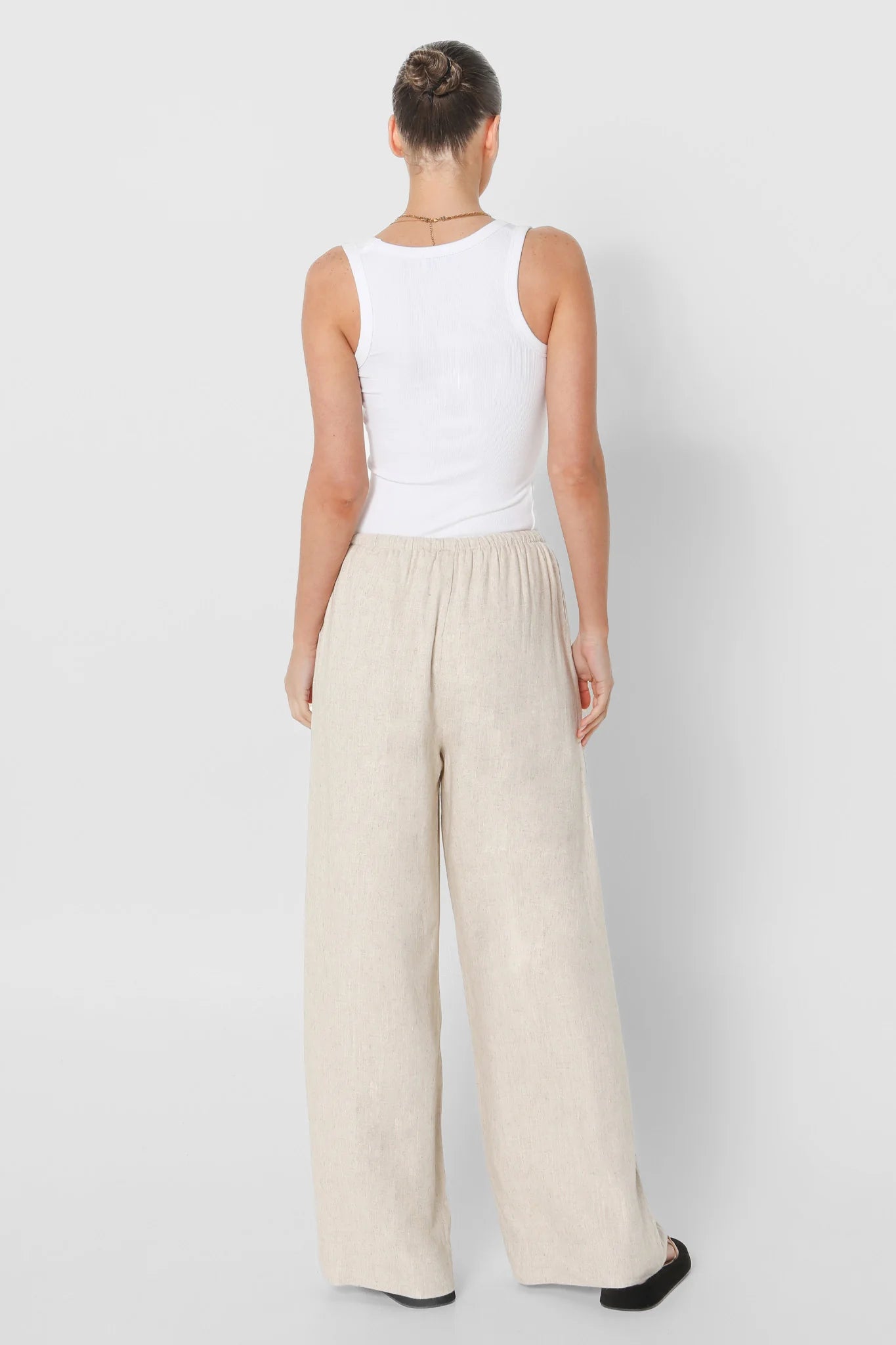 Zeni Pant